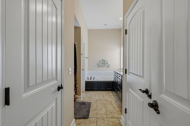 4043 Wilks Rd, Springfield, TN 37172