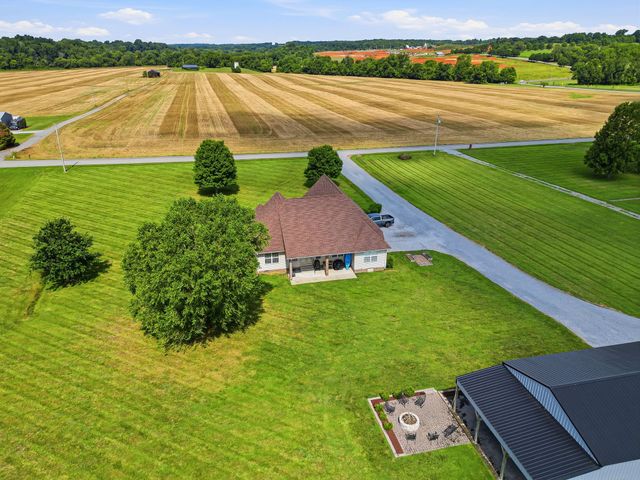 4043 Wilks Rd, Springfield, TN 37172