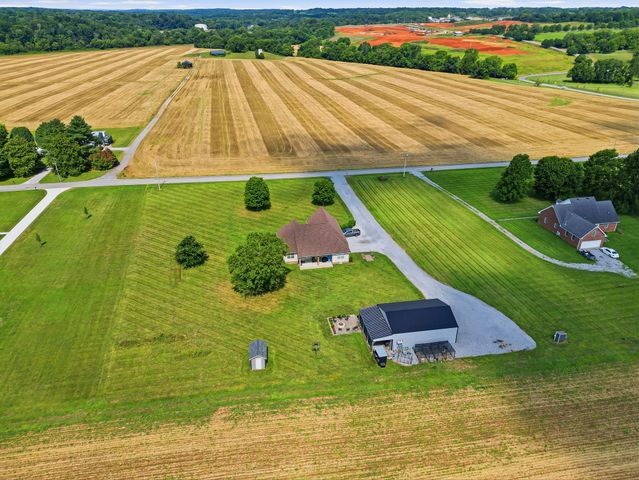 4043 Wilks Rd, Springfield, TN 37172