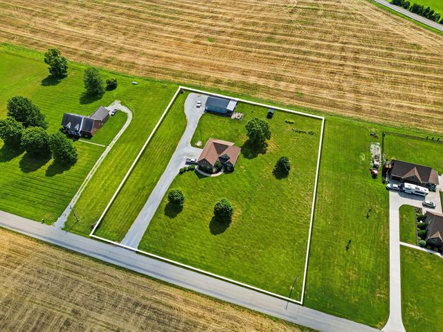 4043 Wilks Rd, Springfield, TN 37172