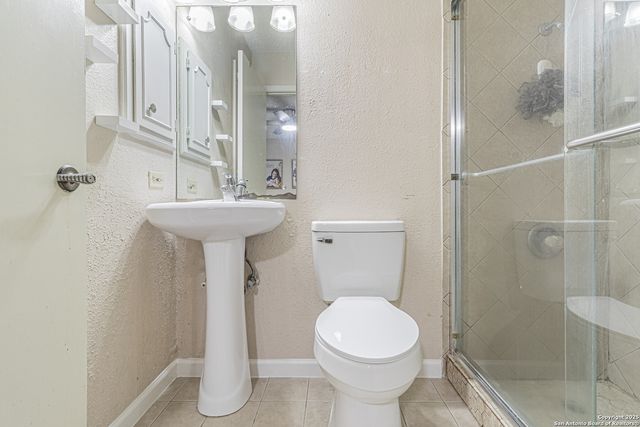 6106 Vance Jackson Rd Apt 70, San Antonio, TX 78230