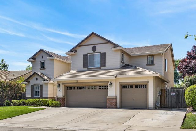 525 Sherbourne Ln, Lincoln, CA 95648