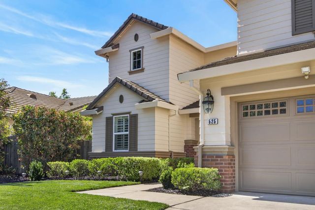 525 Sherbourne Ln, Lincoln, CA 95648