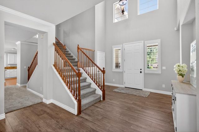 525 Sherbourne Ln, Lincoln, CA 95648