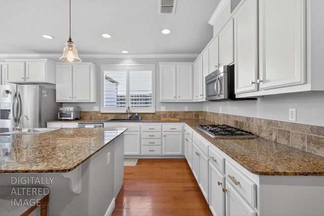 525 Sherbourne Ln, Lincoln, CA 95648