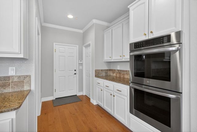 525 Sherbourne Ln, Lincoln, CA 95648