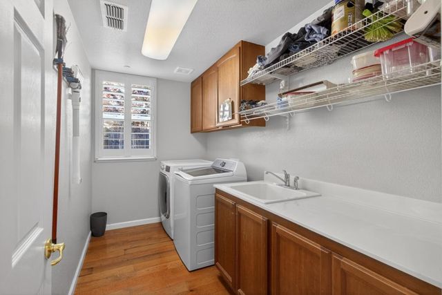 525 Sherbourne Ln, Lincoln, CA 95648