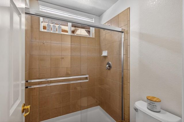 525 Sherbourne Ln, Lincoln, CA 95648