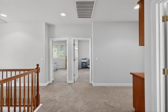 525 Sherbourne Ln, Lincoln, CA 95648