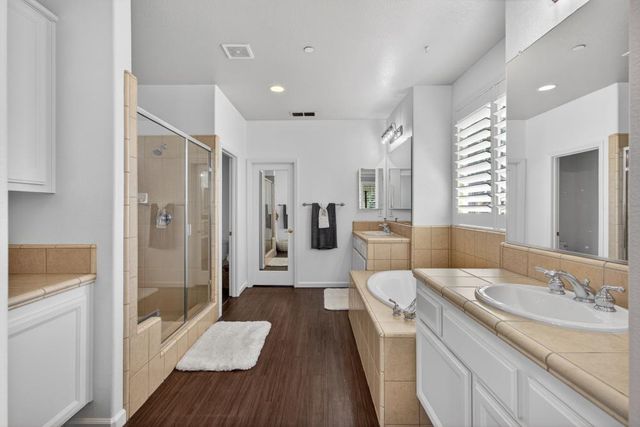 525 Sherbourne Ln, Lincoln, CA 95648