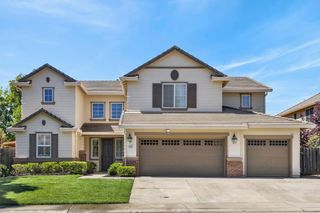 525 Sherbourne Ln, Lincoln, CA 95648