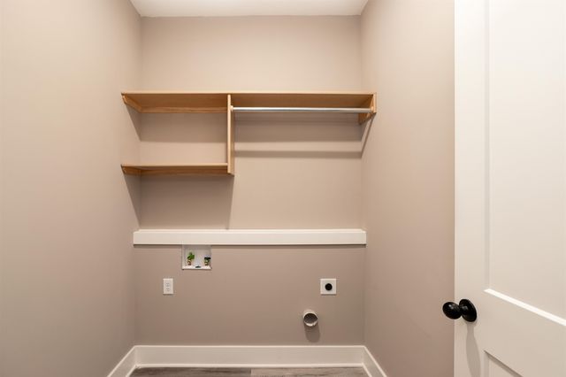 4445-4447 N Sandplum St, Wichita, KS 67205