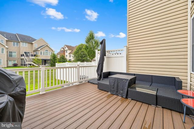 8526 PINE SPRINGS DR, Severn, MD 21144