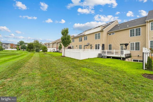8526 PINE SPRINGS DR, Severn, MD 21144