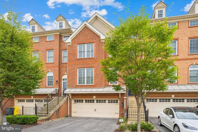 8526 PINE SPRINGS DR, Severn, MD 21144