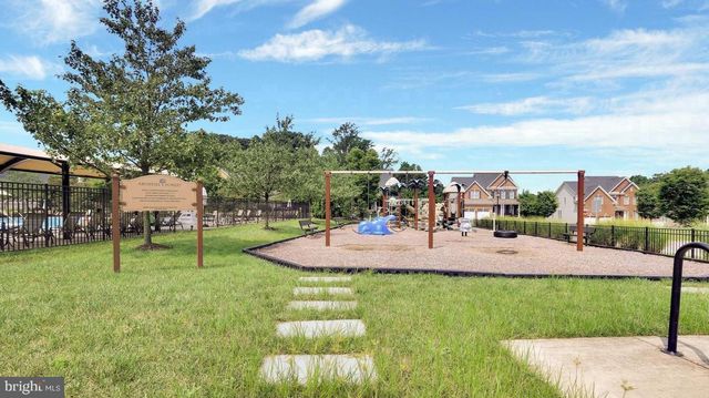 8526 PINE SPRINGS DR, Severn, MD 21144