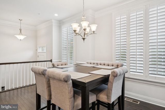 8526 PINE SPRINGS DR, Severn, MD 21144
