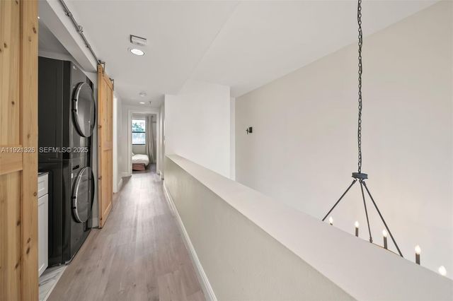 429 Poinciana Dr 1415, Sunny Isles Beach, FL 33160