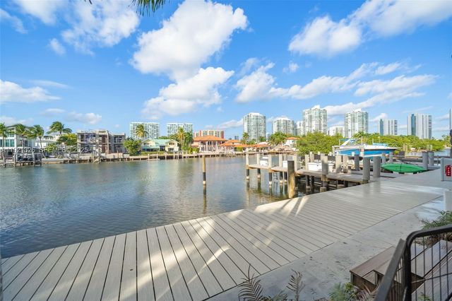 429 Poinciana Dr 1415, Sunny Isles Beach, FL 33160