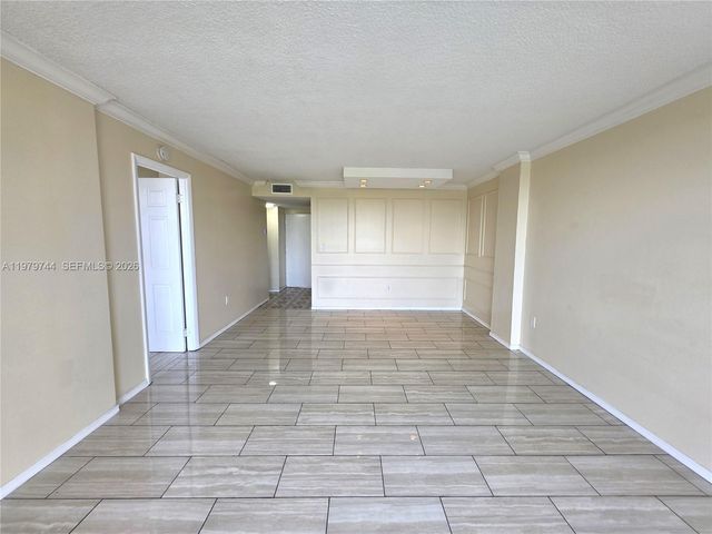 15600 NW 7th Ave 511, Miami, FL 33169