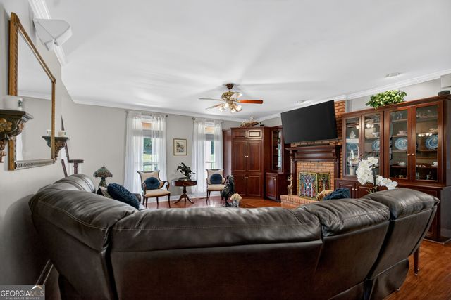 529 Floyd Road, Pine Mountain, GA 31822