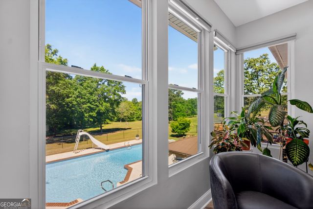 529 Floyd Road, Pine Mountain, GA 31822