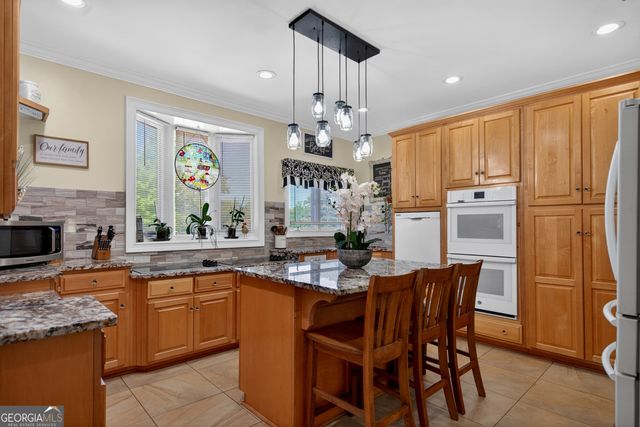 529 Floyd Road, Pine Mountain, GA 31822