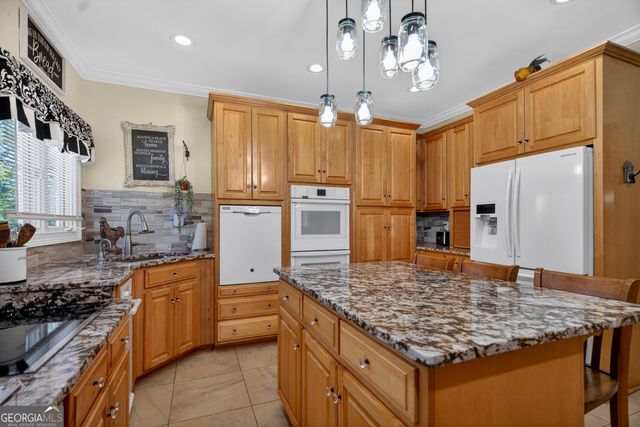 529 Floyd Road, Pine Mountain, GA 31822