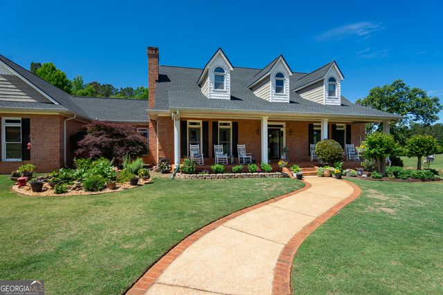 529 Floyd Road, Pine Mountain, GA 31822