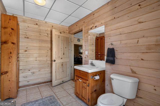 529 Floyd Road, Pine Mountain, GA 31822