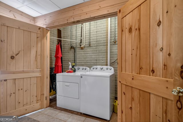 529 Floyd Road, Pine Mountain, GA 31822