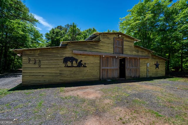 529 Floyd Road, Pine Mountain, GA 31822