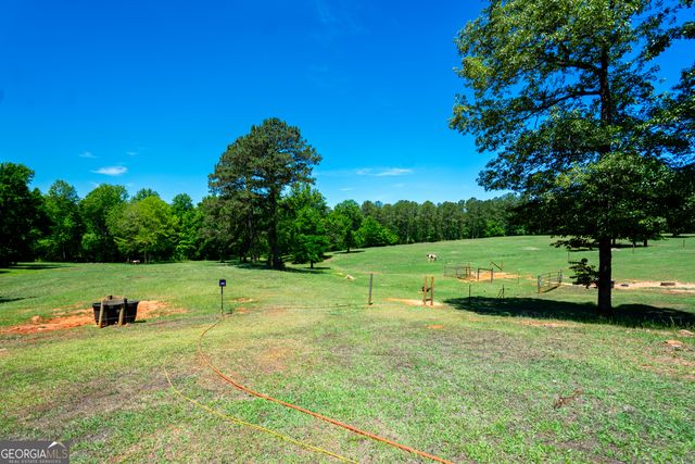 529 Floyd Road, Pine Mountain, GA 31822