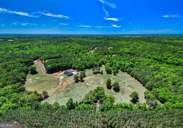 529 Floyd Road, Pine Mountain, GA 31822