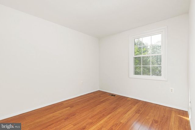 5712 ROUND TOP LN, Burke, VA 22015