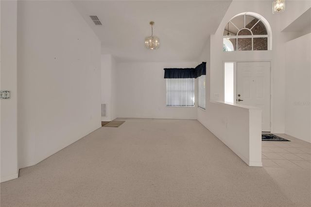 511 BRIAR OAK WAY, Deland, FL 32724