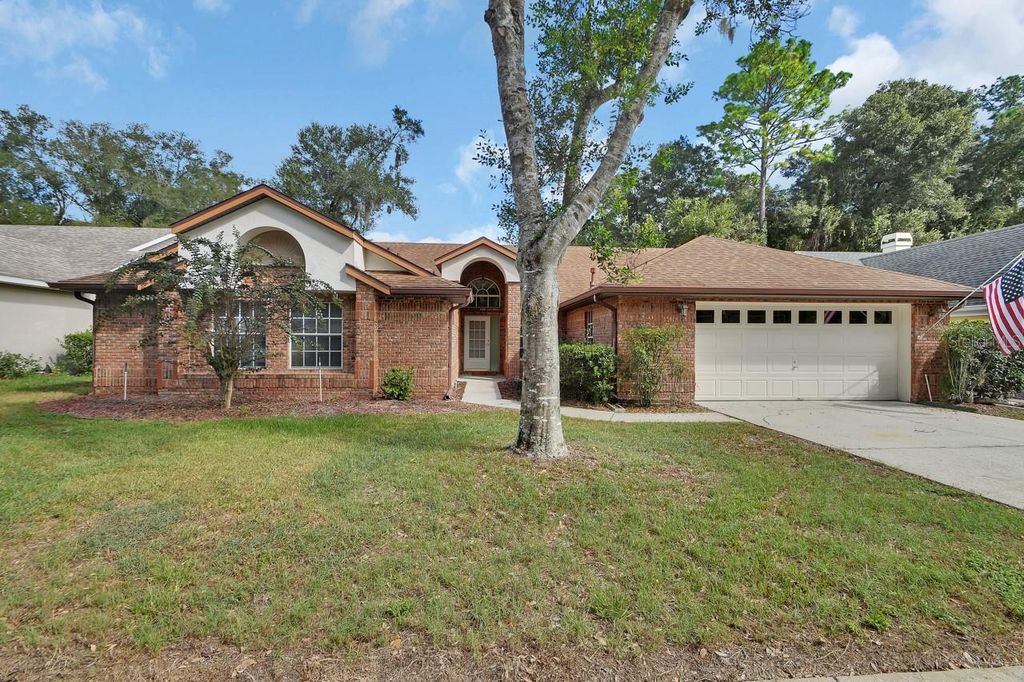 511 BRIAR OAK WAY, Deland, FL 32724