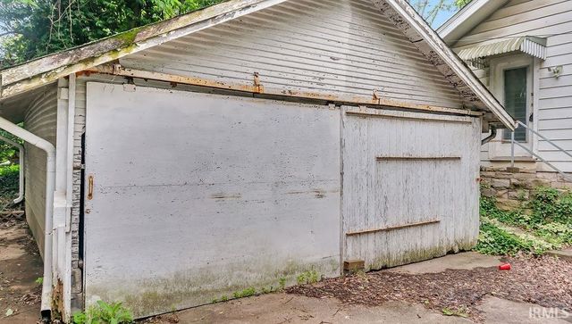 810 N Walnut Street, Bloomington, IN 47408