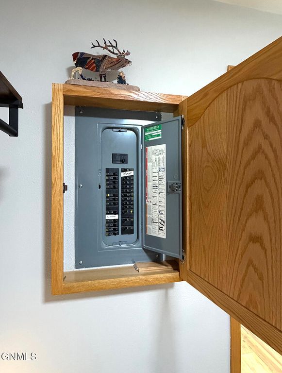 605 3rd Street, Marion, ND 58466 photo 18