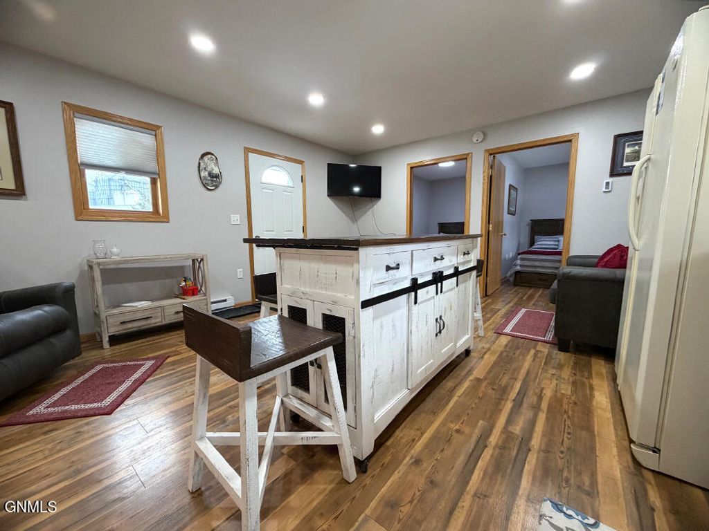 605 3rd Street, Marion, ND 58466 photo 7