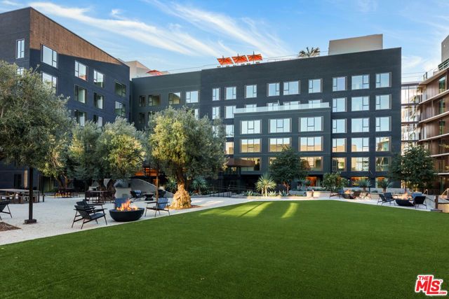 700 Broadway PH 815, Santa Monica, CA 90401