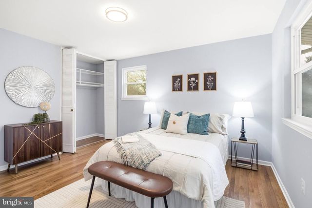 5342 GUINEA RD, Fairfax, VA 22032