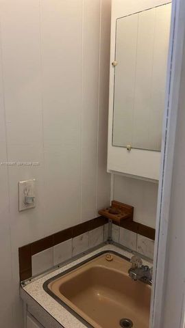 1911 SW 87th Avenue, Davie, FL 33324
