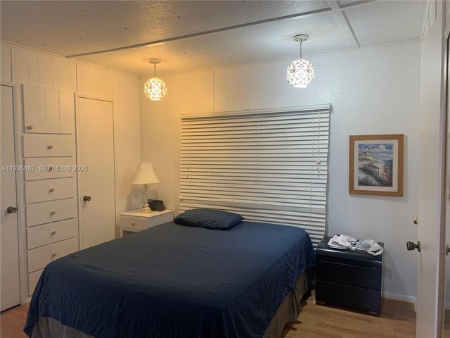 1911 SW 87th Avenue, Davie, FL 33324