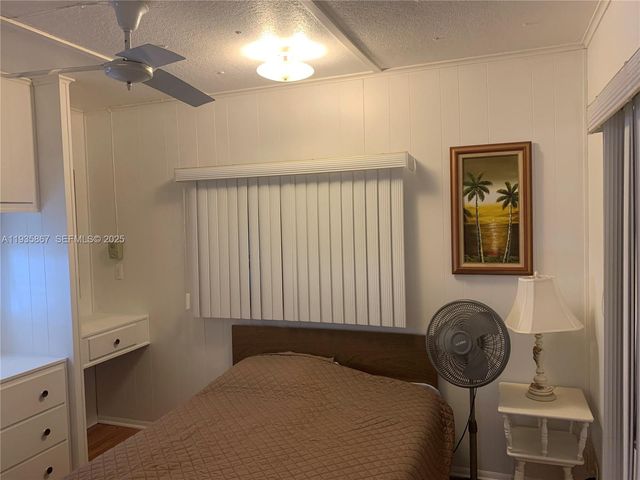 1911 SW 87th Avenue, Davie, FL 33324