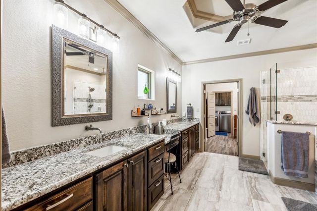 3860 Legend Trail, Granbury, TX 76049