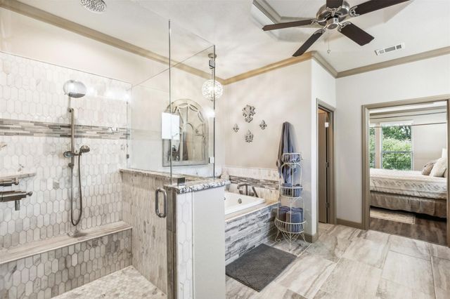 3860 Legend Trail, Granbury, TX 76049