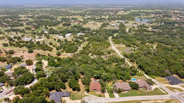 3860 Legend Trail, Granbury, TX 76049