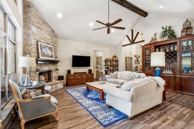 3860 Legend Trail, Granbury, TX 76049