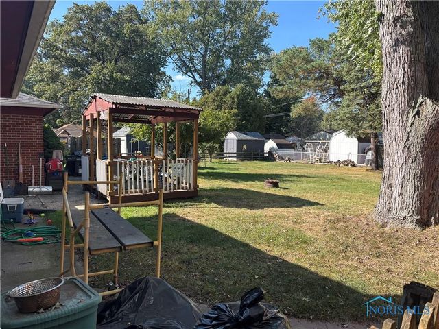 5222 Mardone Drive, Toledo, OH 43615